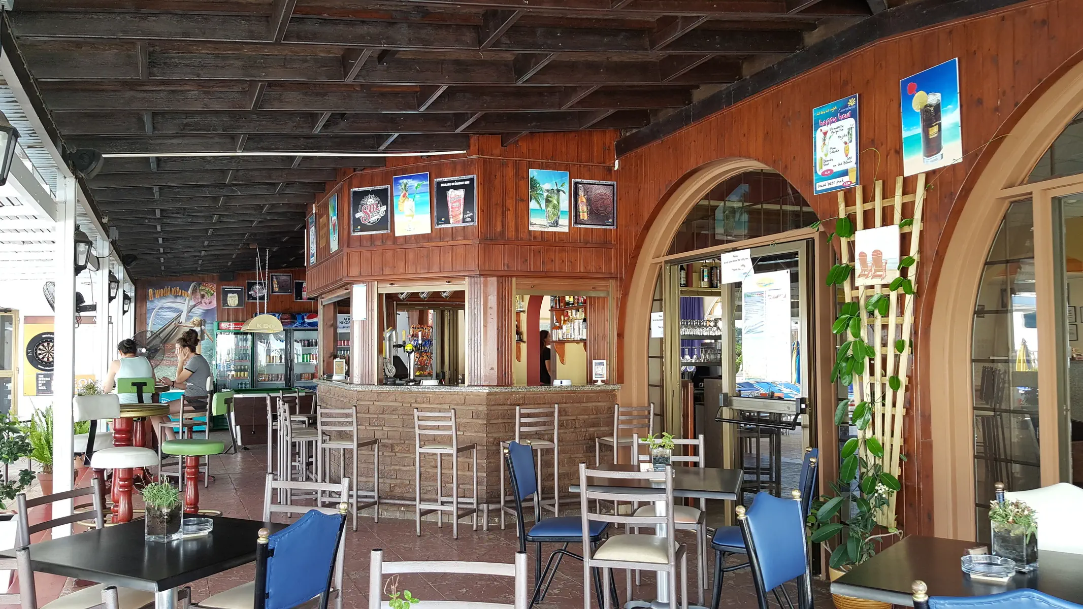 Cosmelenia Hotel Apartments