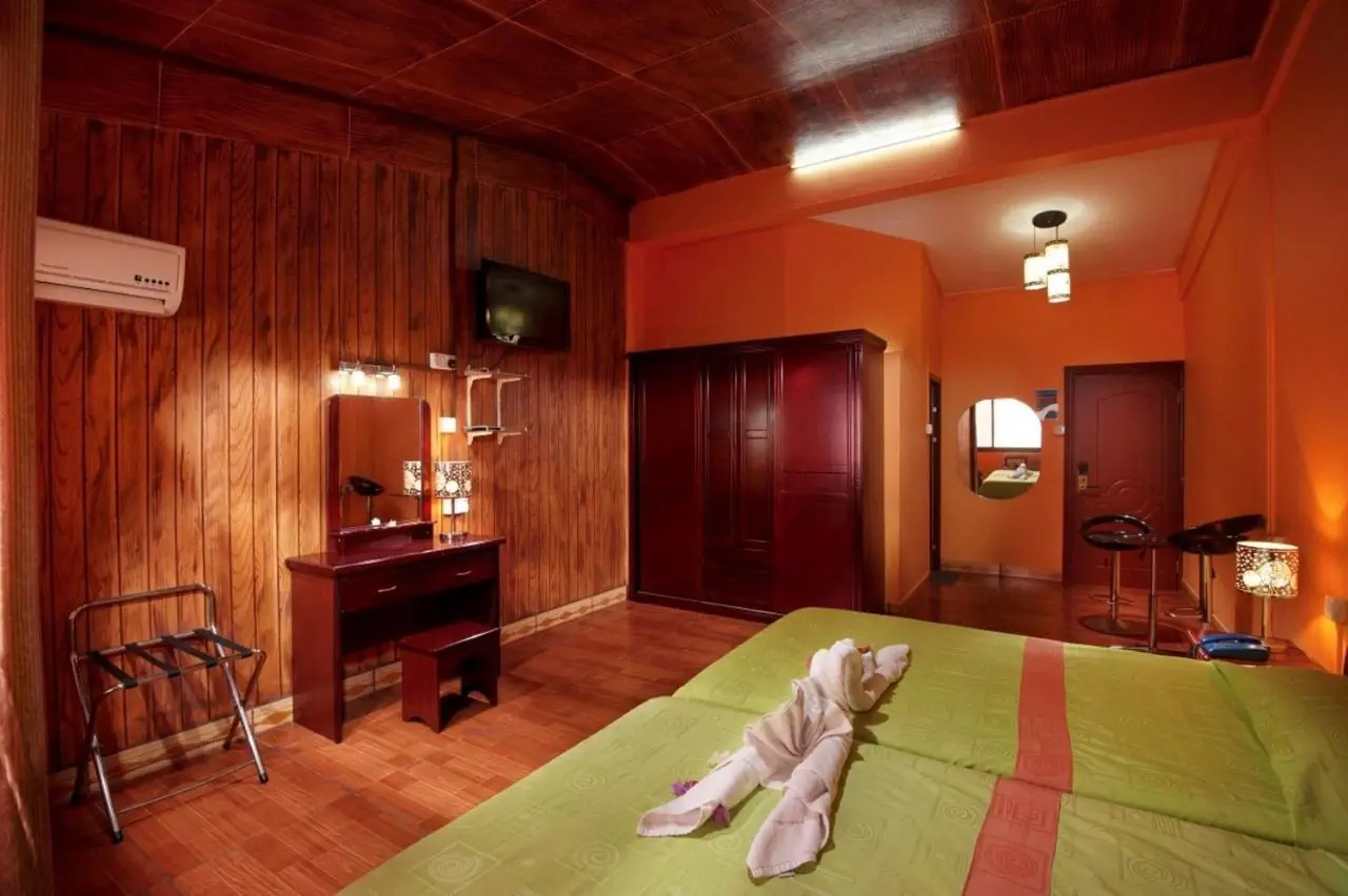 Manisa Hotel