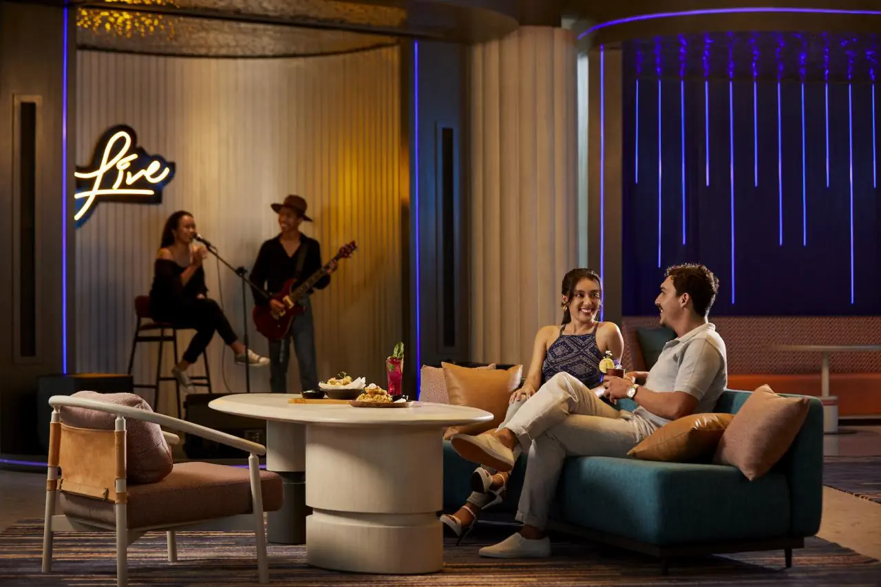 Aloft Bali Kuta at Beachwalk - zdjęcie 11