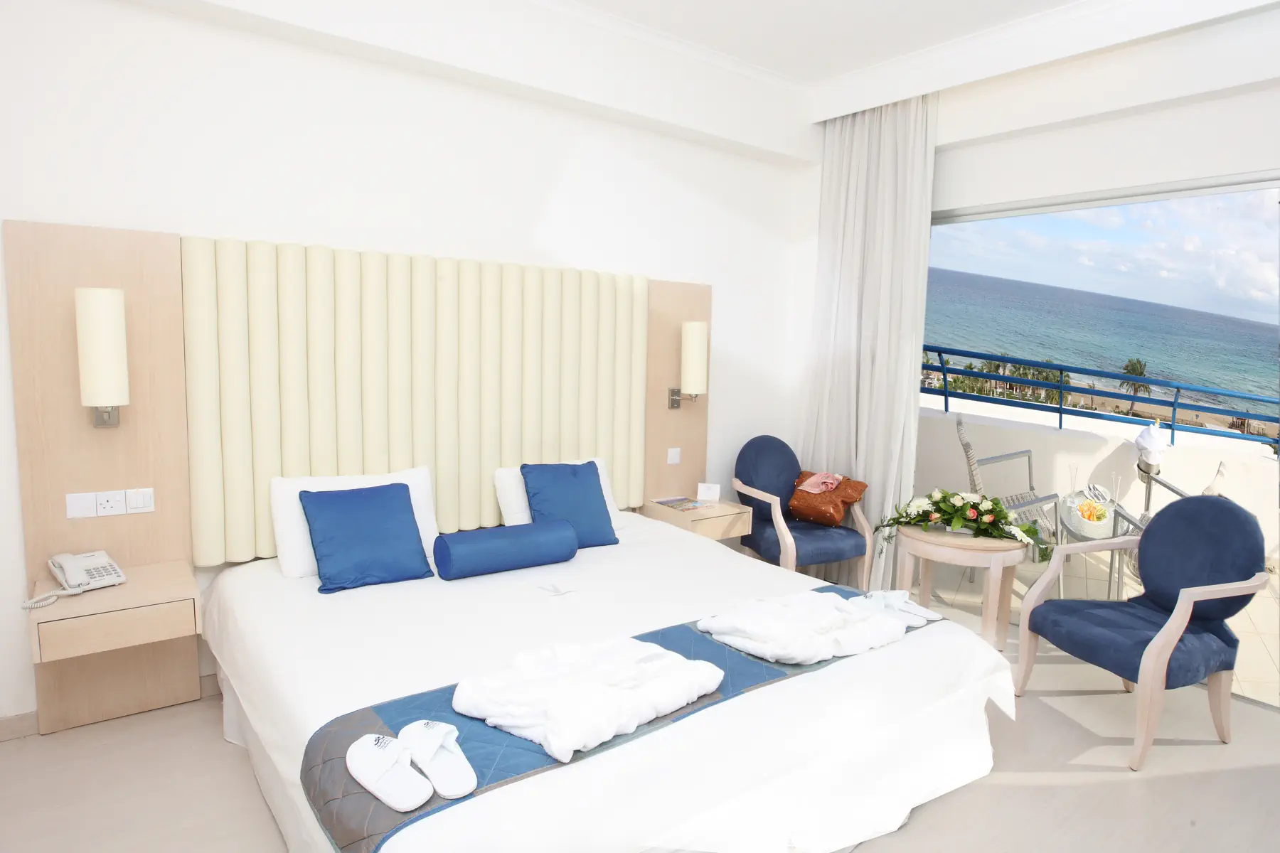 Vrissiana Beach - zdjęcie 16