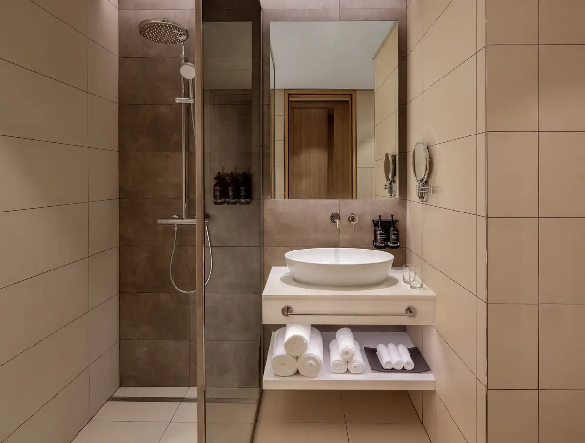 Holiday Inn Dubai Business Bay - zdjęcie 11