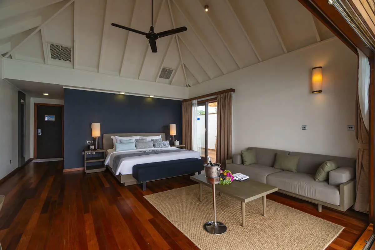 Veligandu Island Resort & Spa - zdjęcie 10