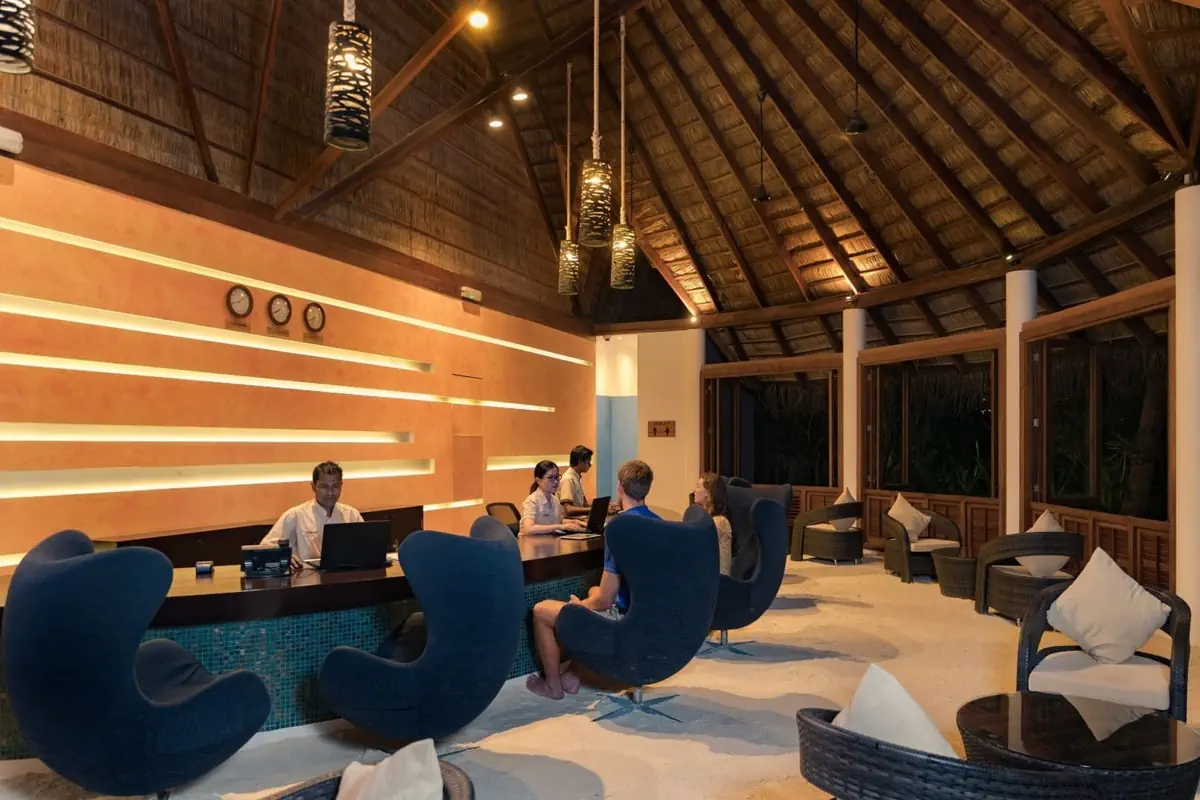 Veligandu Island Resort & Spa - zdjęcie 5