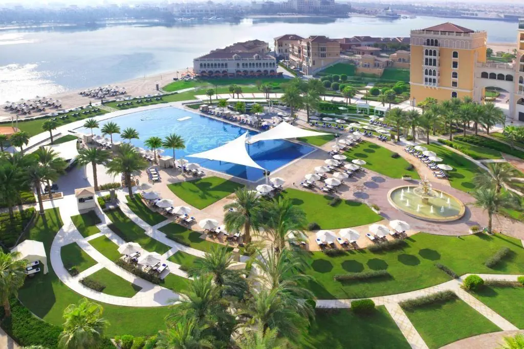 The Ritz Carlton Abu Dhabi Grand Canal - zdjęcie 2