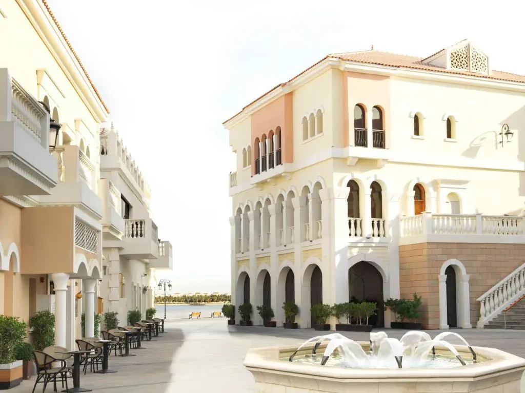 The Ritz Carlton Abu Dhabi Grand Canal - zdjęcie 10