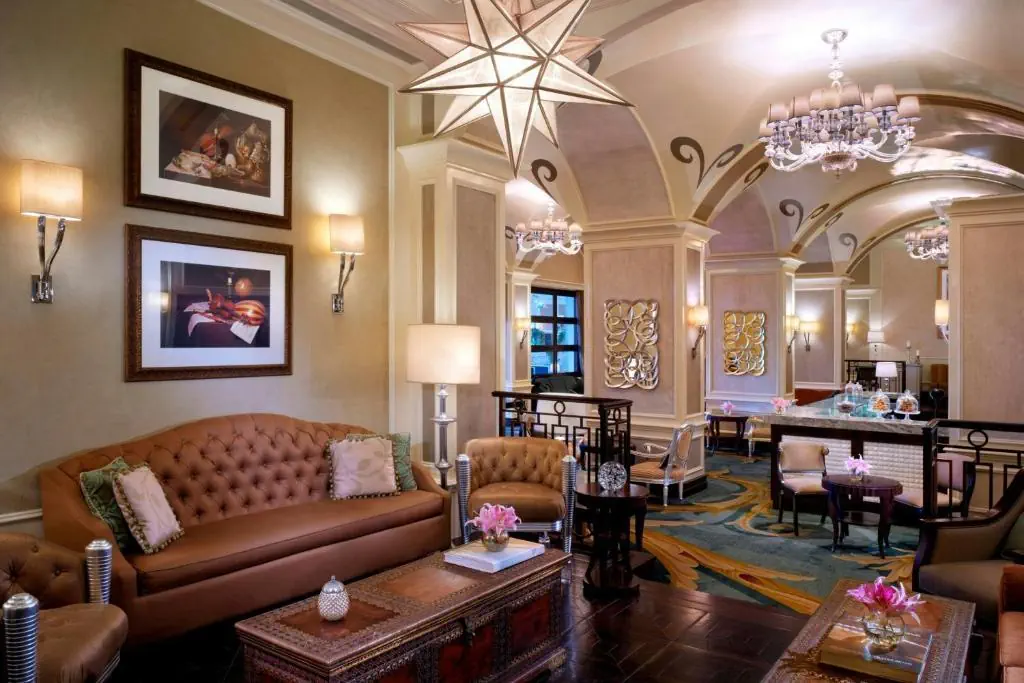 The Ritz Carlton Abu Dhabi Grand Canal - zdjęcie 13