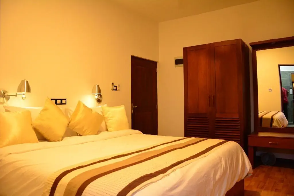 Gloria Grand Hotel