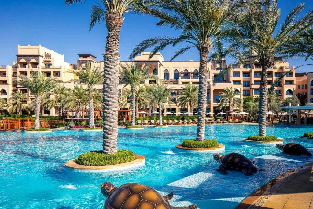 Saadiyat Rotana Resort - zdjęcie 3
