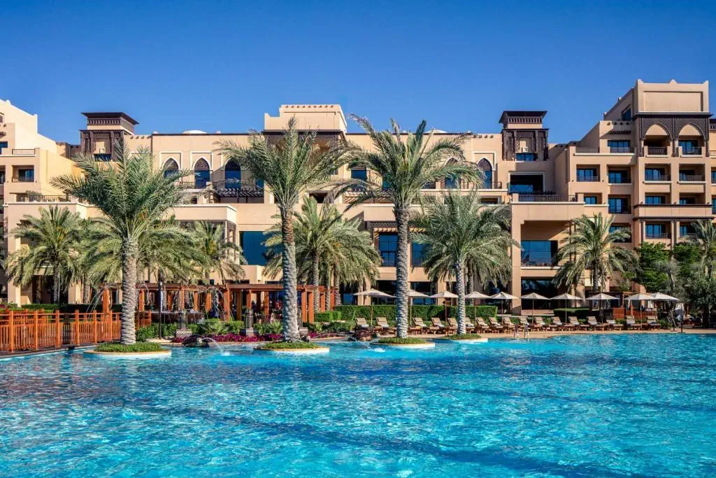 Saadiyat Rotana Resort - zdjęcie 4