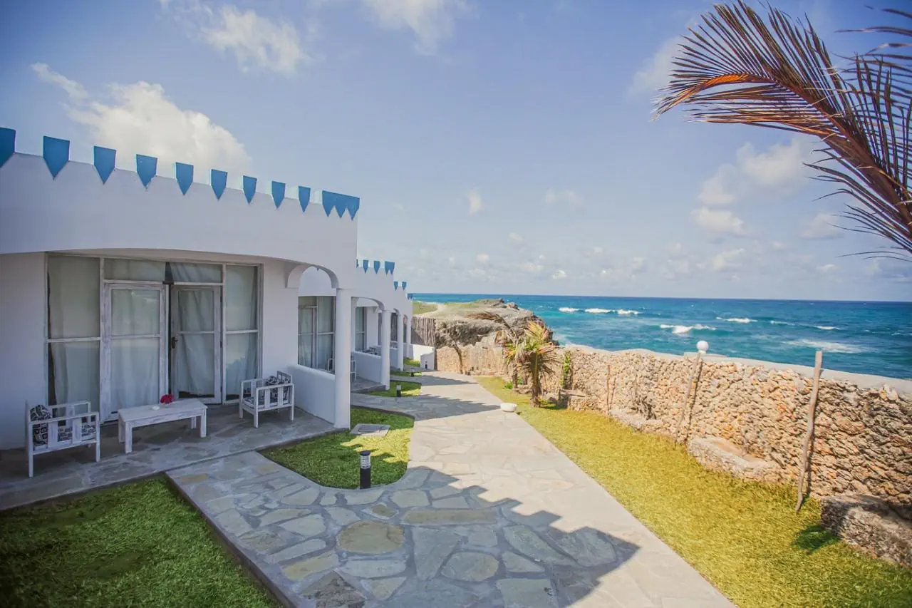 AHG LION BEACH RESORT & SPA