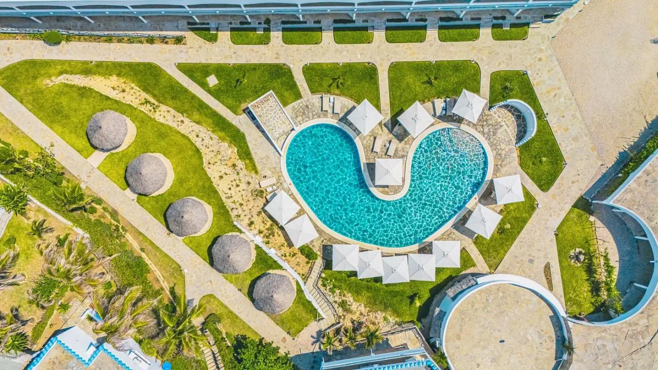 AHG LION BEACH RESORT & SPA