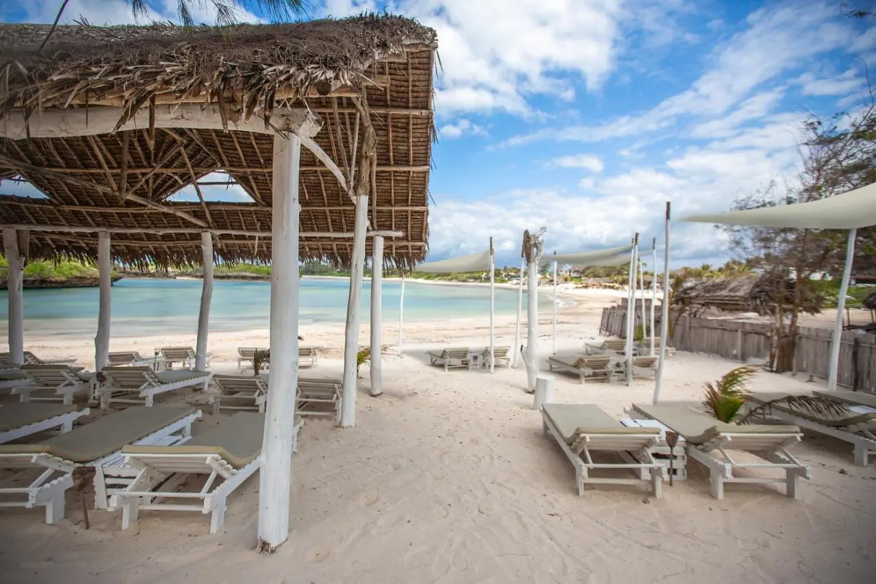 AHG LION BEACH RESORT & SPA