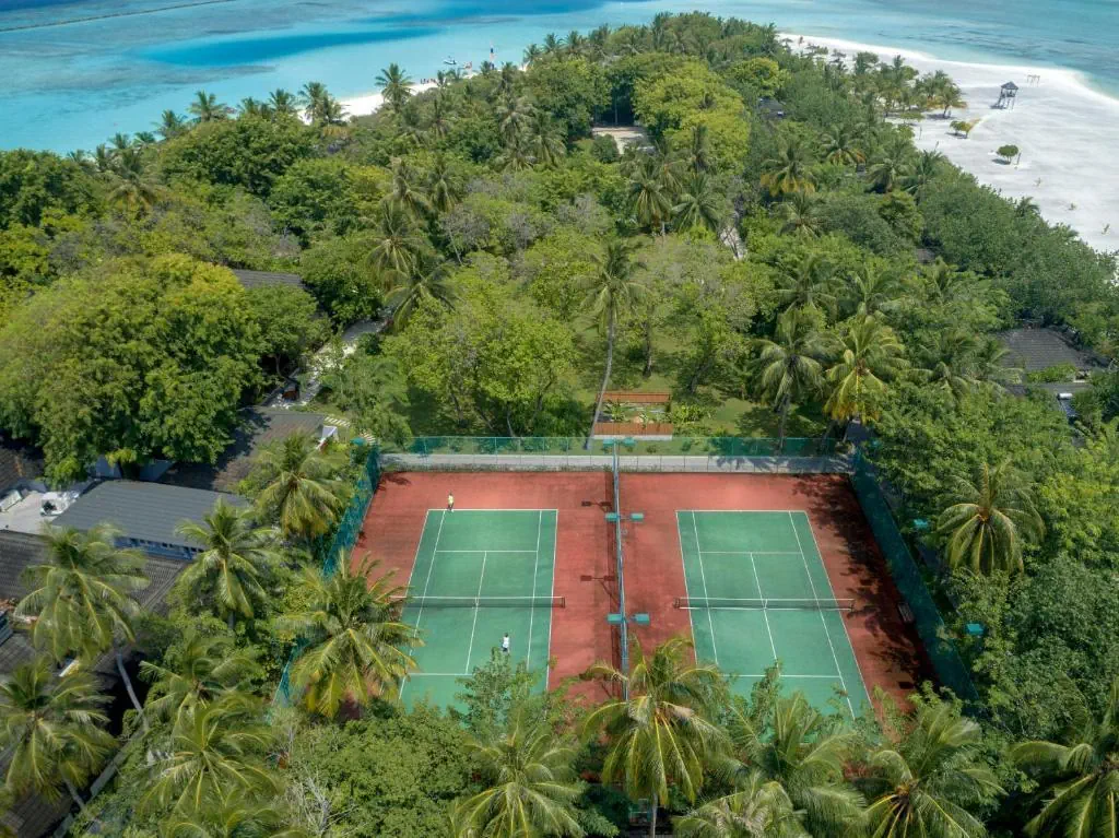 HOTEL VILLA NAUTICA (PARADISE ISLAND)