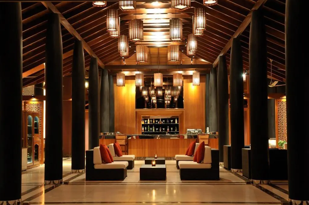 HOTEL VILLA NAUTICA (PARADISE ISLAND)