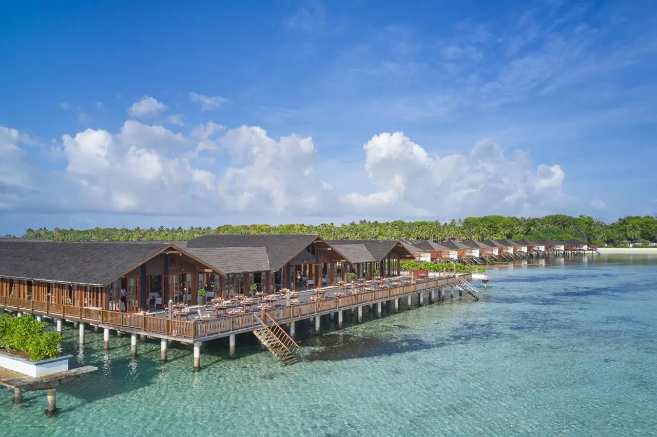 HOTEL VILLA NAUTICA (PARADISE ISLAND)