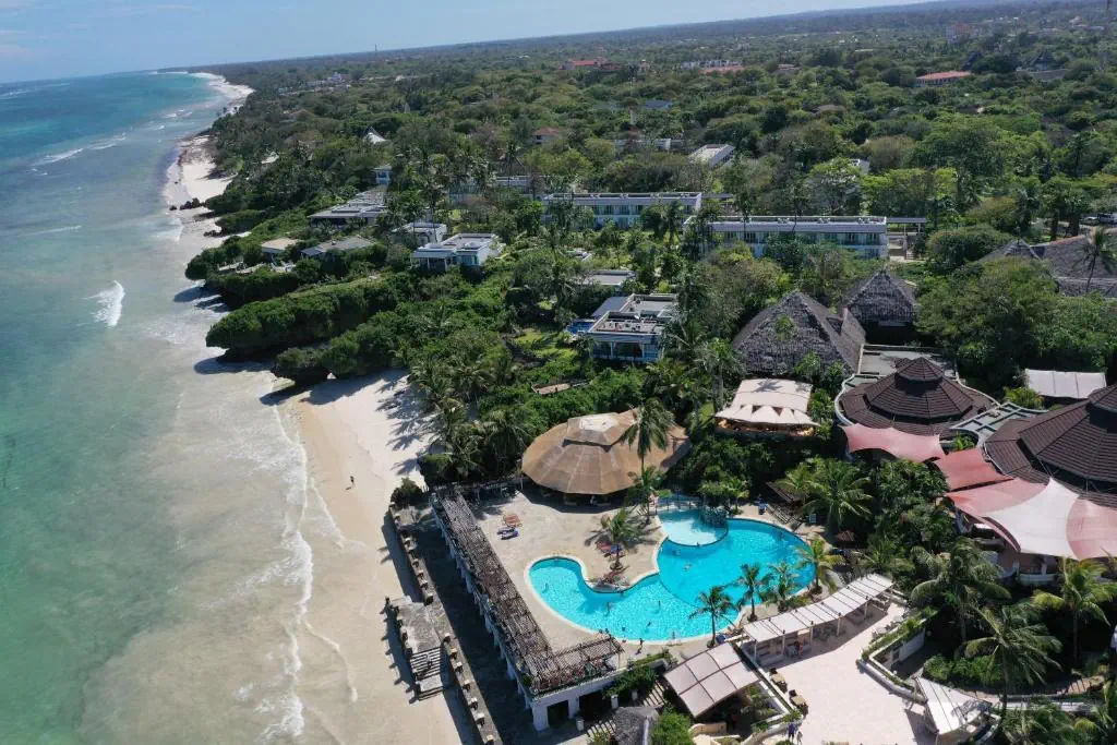Leopard Beach Resort & Spa