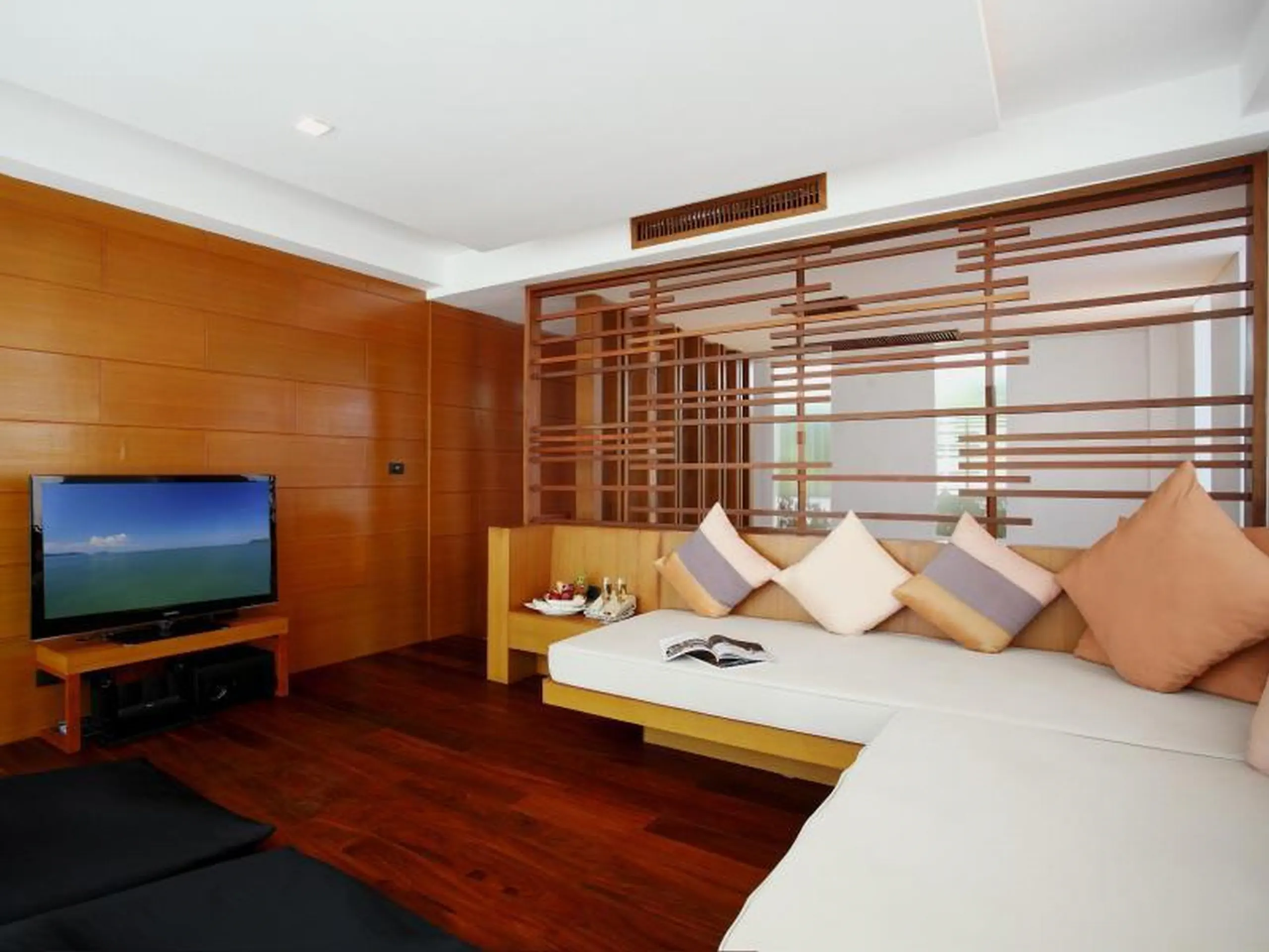 La Flora Resort Patong - zdjęcie 2