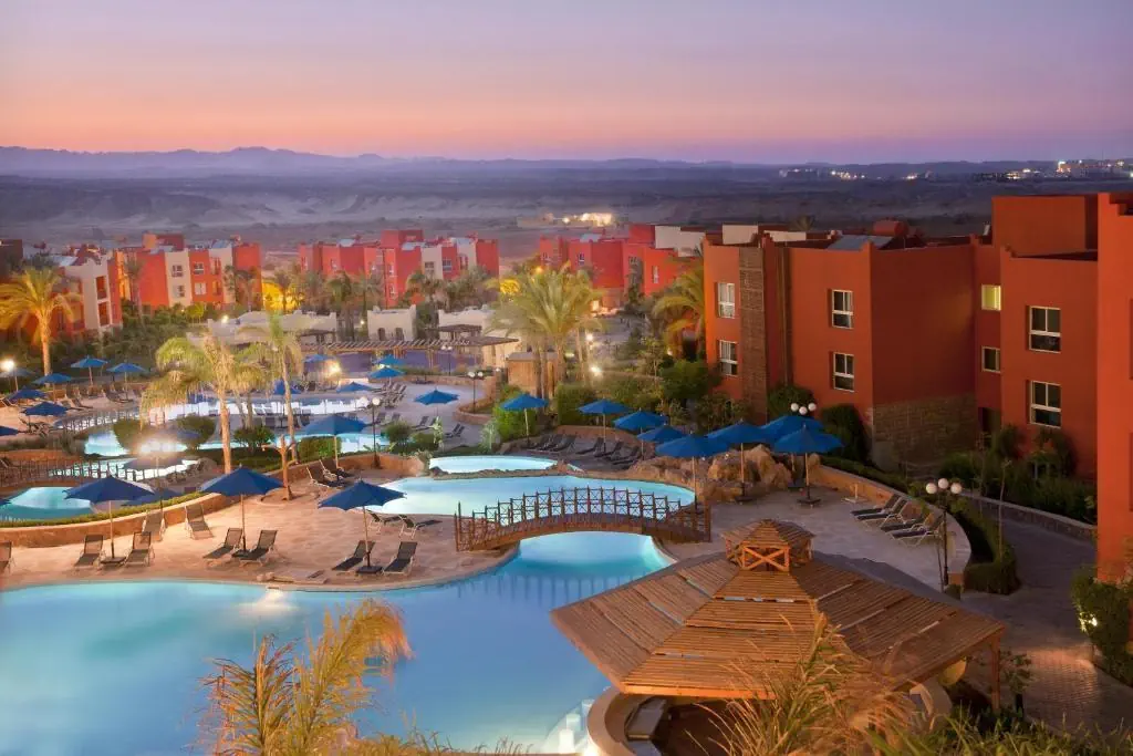 HOTEL Cardina Resort