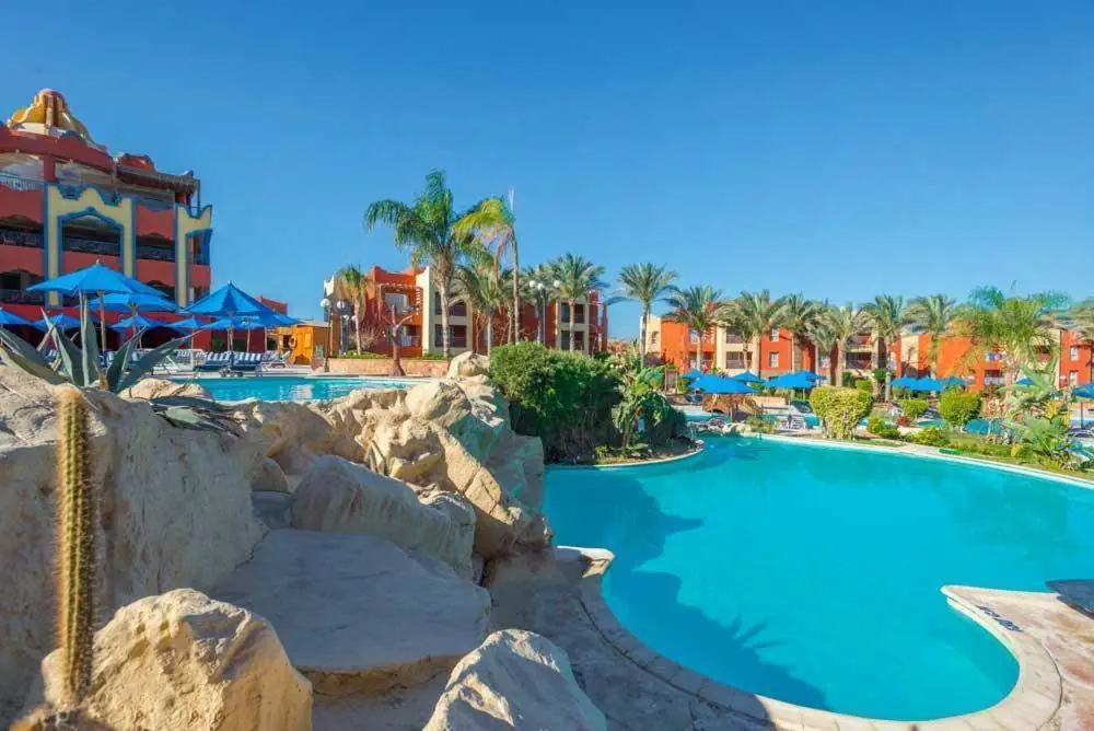 HOTEL Cardina Resort