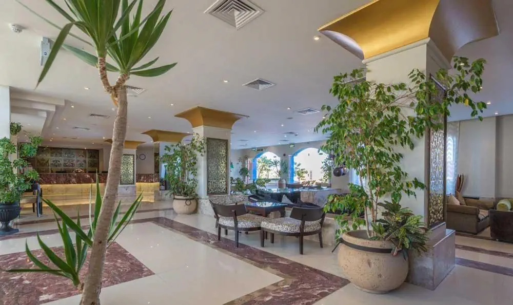 HOTEL Cardina Resort