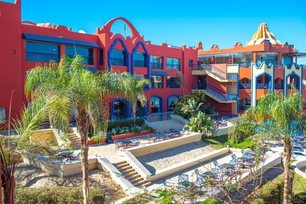 HOTEL Cardina Resort