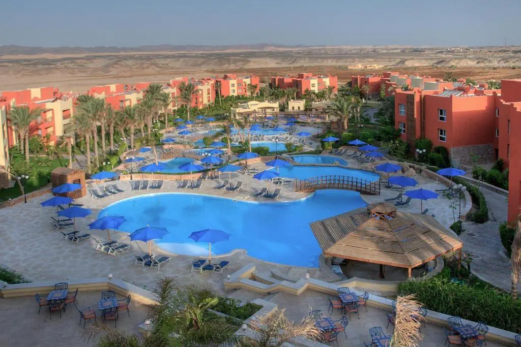 HOTEL Cardina Resort