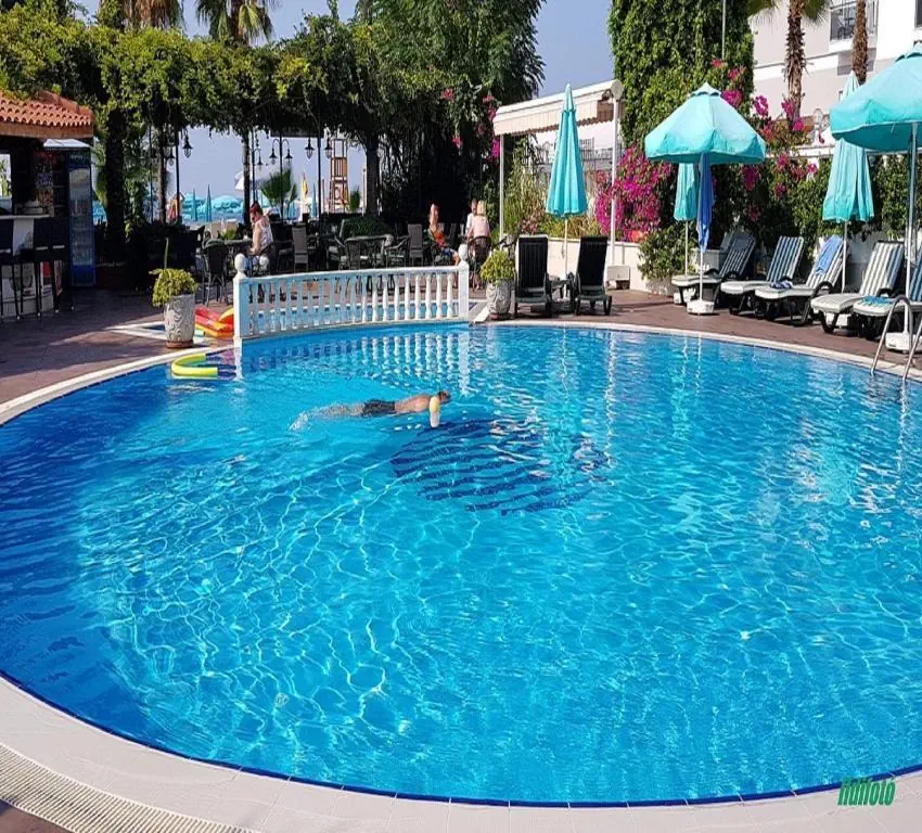 HOTEL AZAK BEACH HOTEL