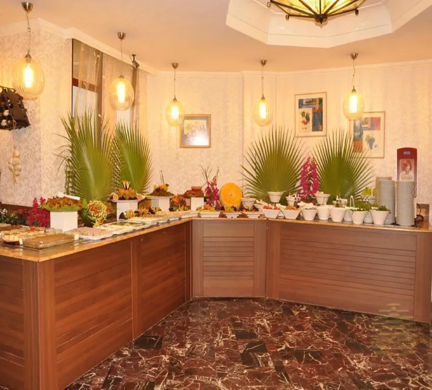 HOTEL AZAK BEACH HOTEL