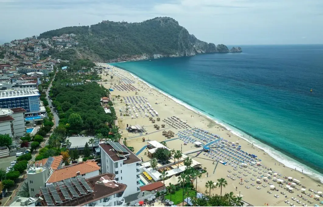 HOTEL AZAK BEACH HOTEL