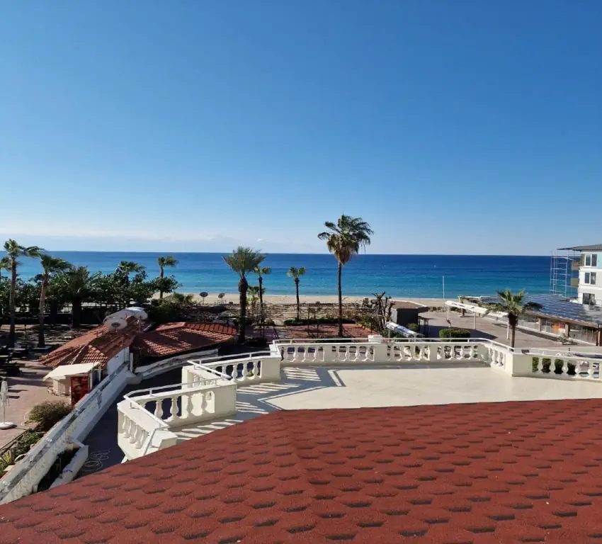 HOTEL AZAK BEACH HOTEL