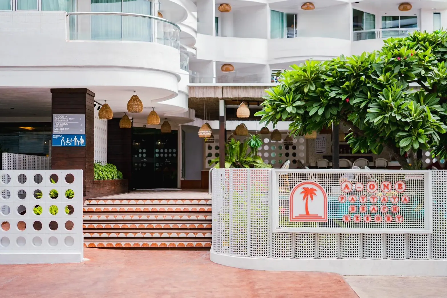 HOTEL A-One Pattaya Beach Resort