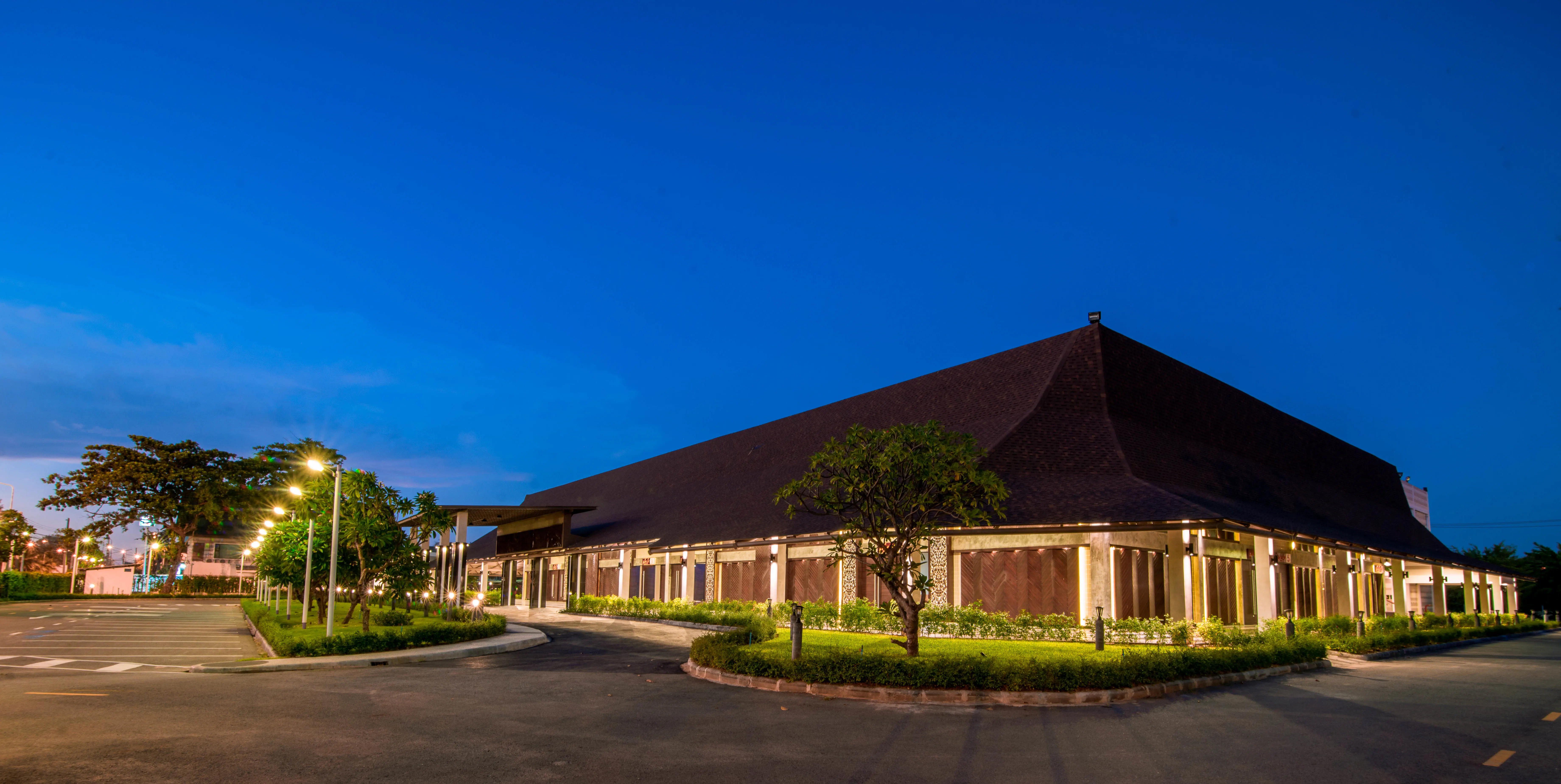 Bangsaen Heritage Hotel