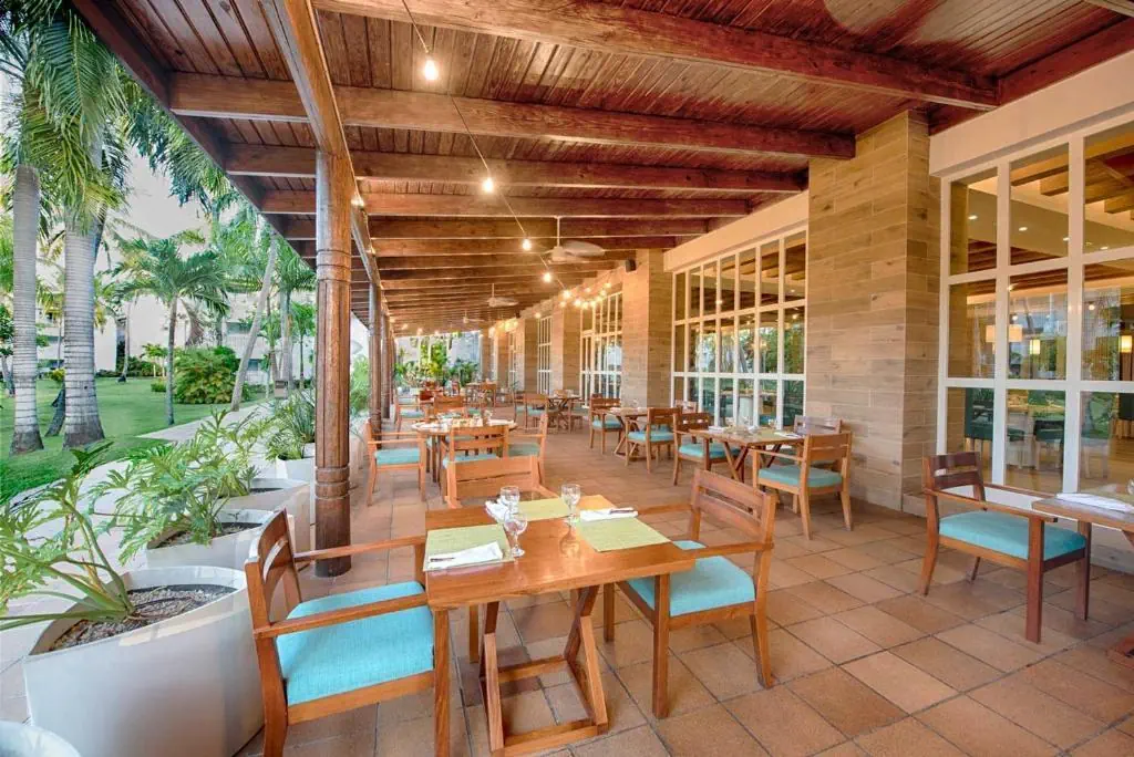 Grand Sirenis Punta Cana Resort - zdjęcie 31