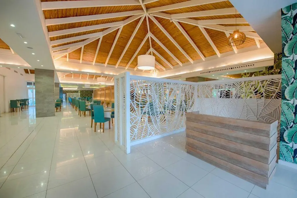 Grand Sirenis Punta Cana Resort - zdjęcie 33