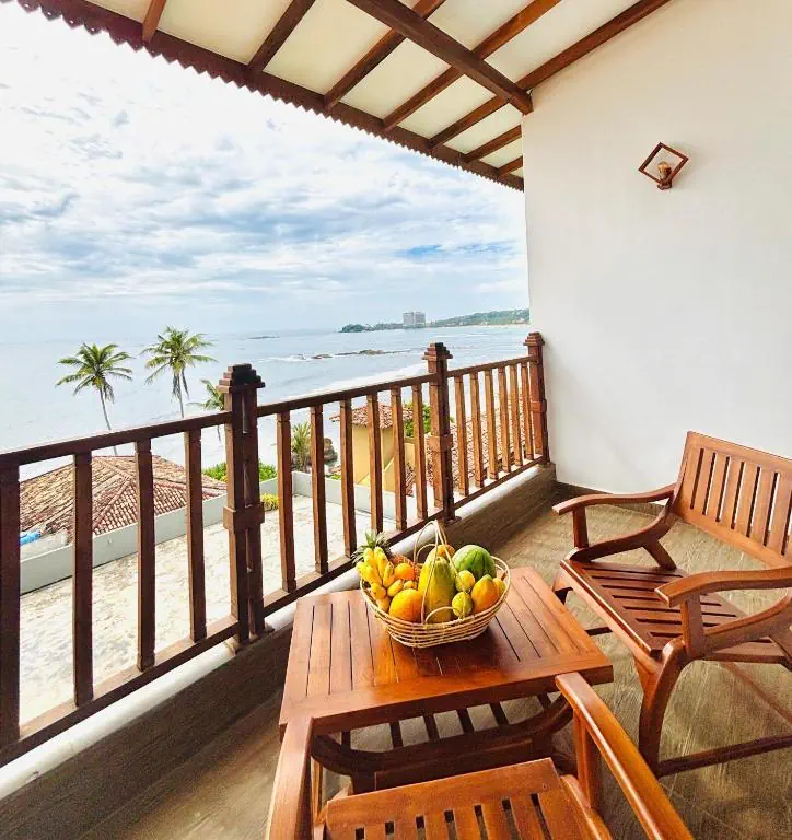 ROCK FORT HOTEL