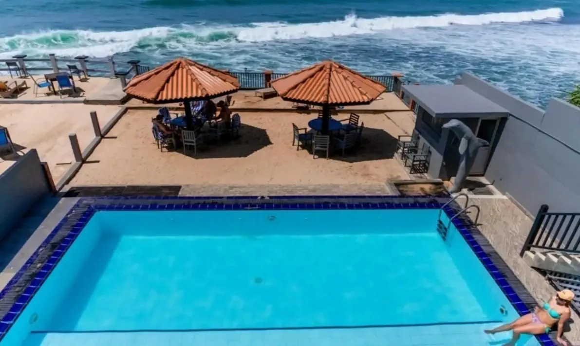 ROCK FORT HOTEL