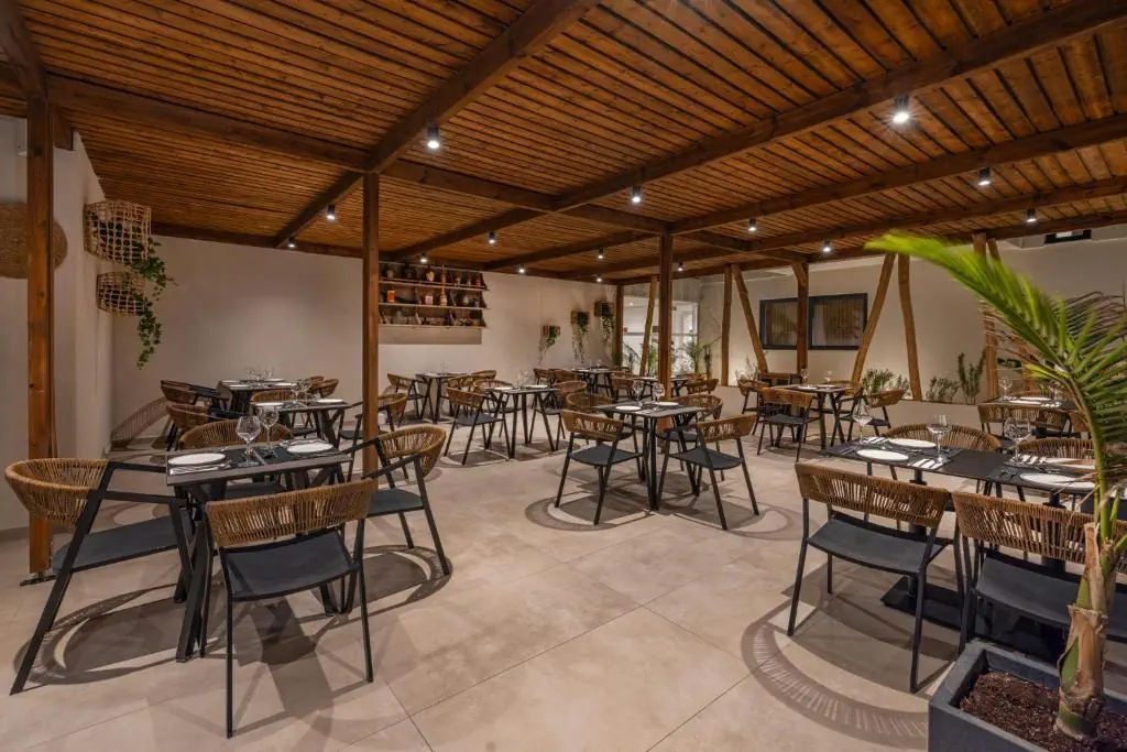 HOTEL Cabana White Boutique Hotel