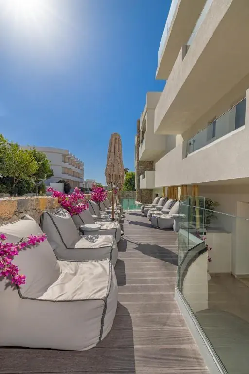HOTEL Cabana White Boutique Hotel