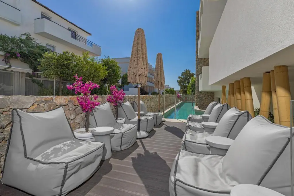 HOTEL Cabana White Boutique Hotel