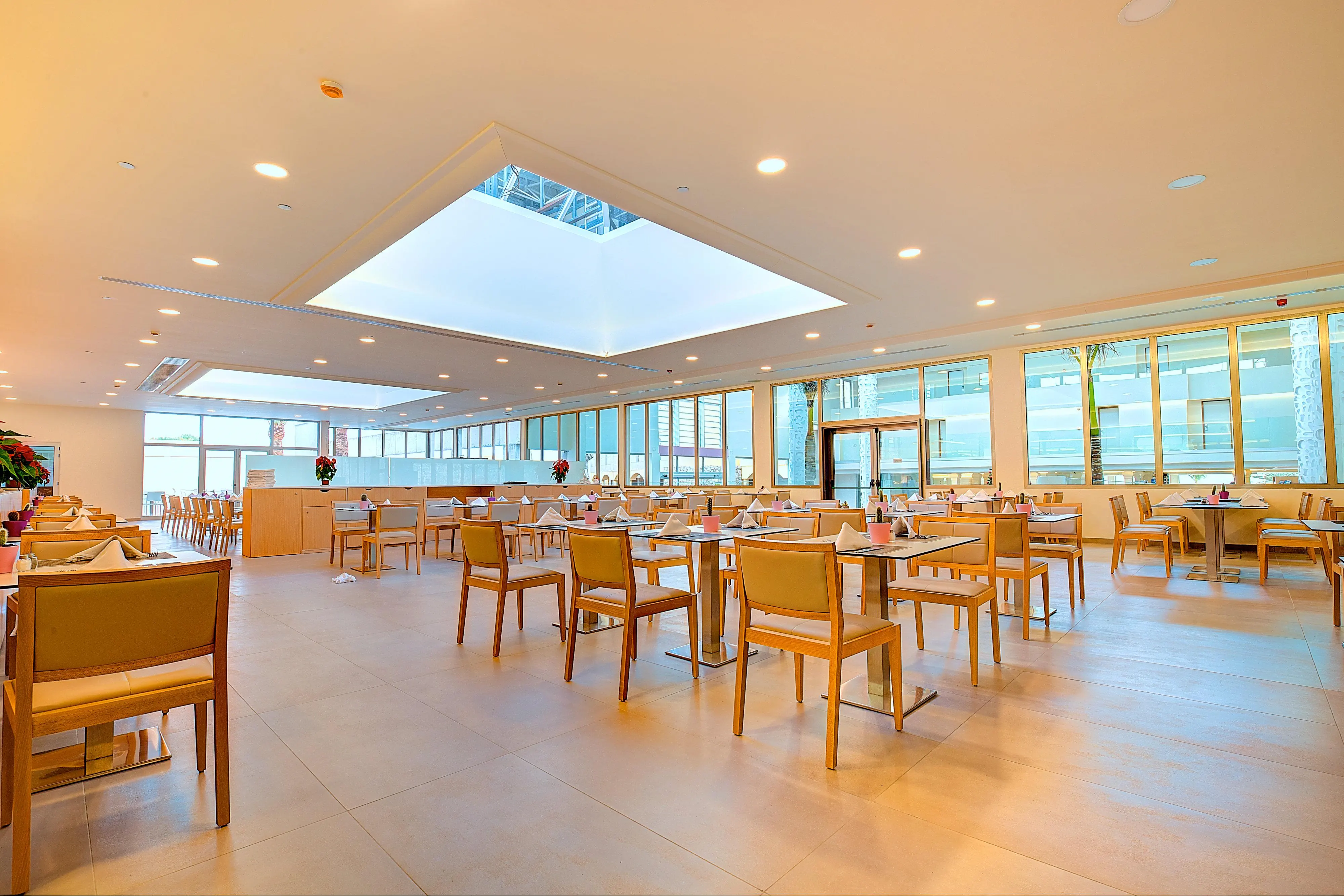 SBH Monica Beach Resort - zdjęcie 45