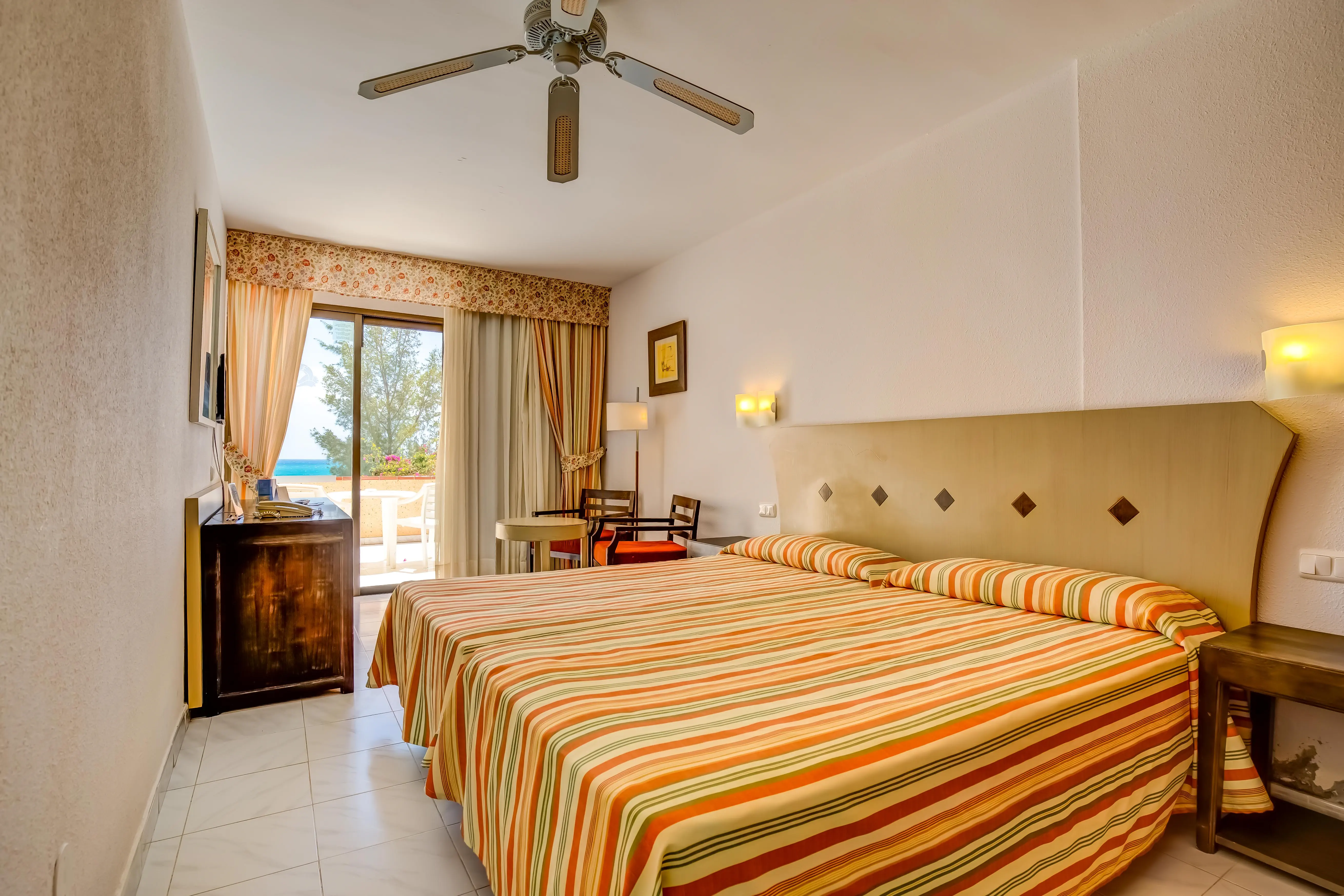 SBH Taro Beach - zdjęcie 19
