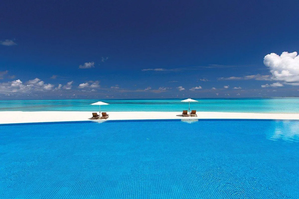 Atmosphere Kanifushi Maldives (ex. Kanifushi Beach & Spa) - zdjęcie 16