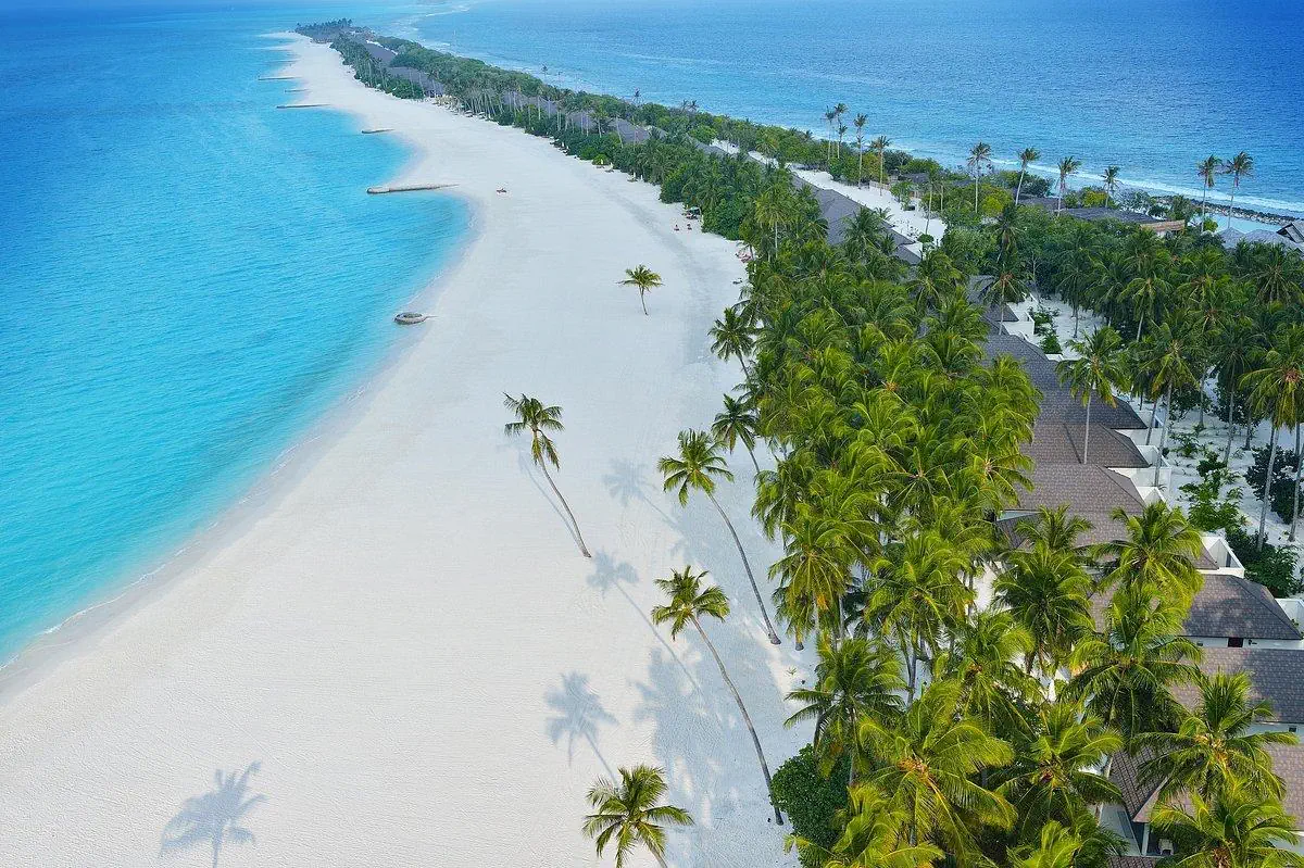 Atmosphere Kanifushi Maldives (ex. Kanifushi Beach & Spa) - zdjęcie 34