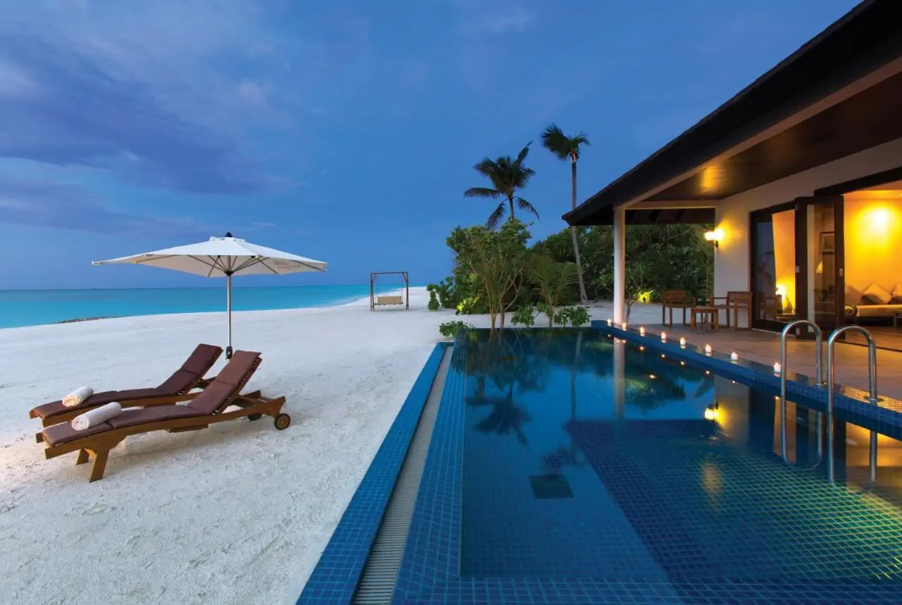 Atmosphere Kanifushi Maldives (ex. Kanifushi Beach & Spa) - zdjęcie 7