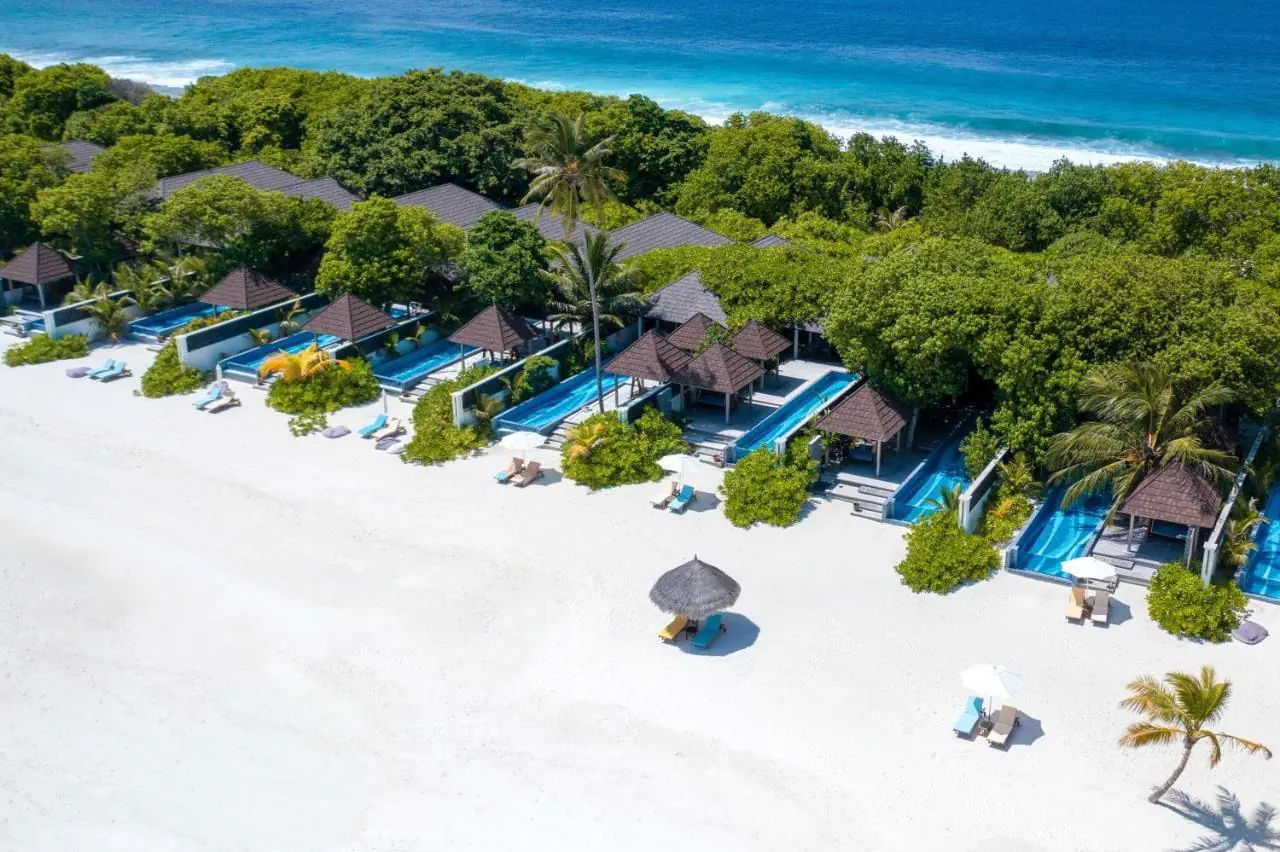 Atmosphere Kanifushi Maldives (ex. Kanifushi Beach & Spa) - zdjęcie 2