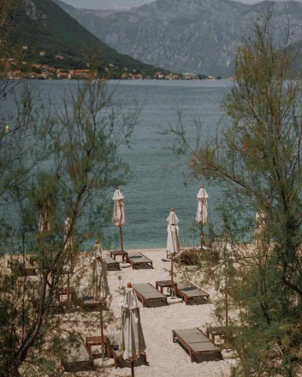 Huma Kotor Bay - zdjęcie 10