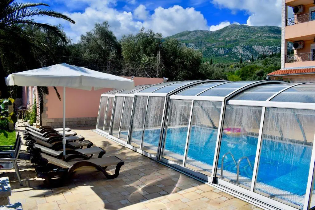 VILLA DOLPHIN
