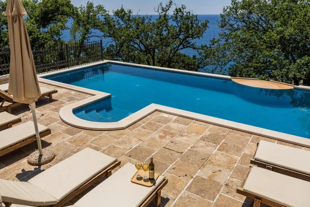 PIETRA MARE
