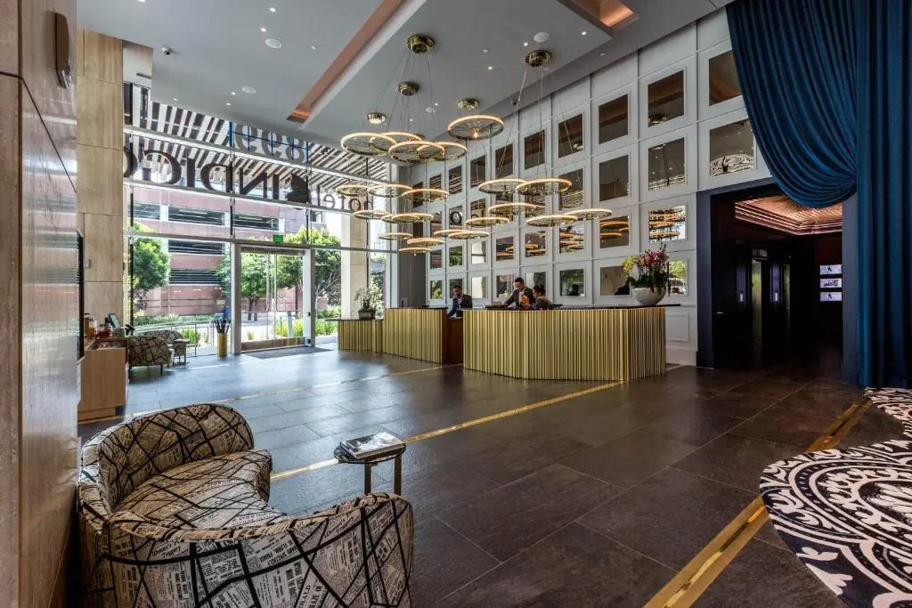 Indigo Los Angeles Downtown - zdjęcie 11