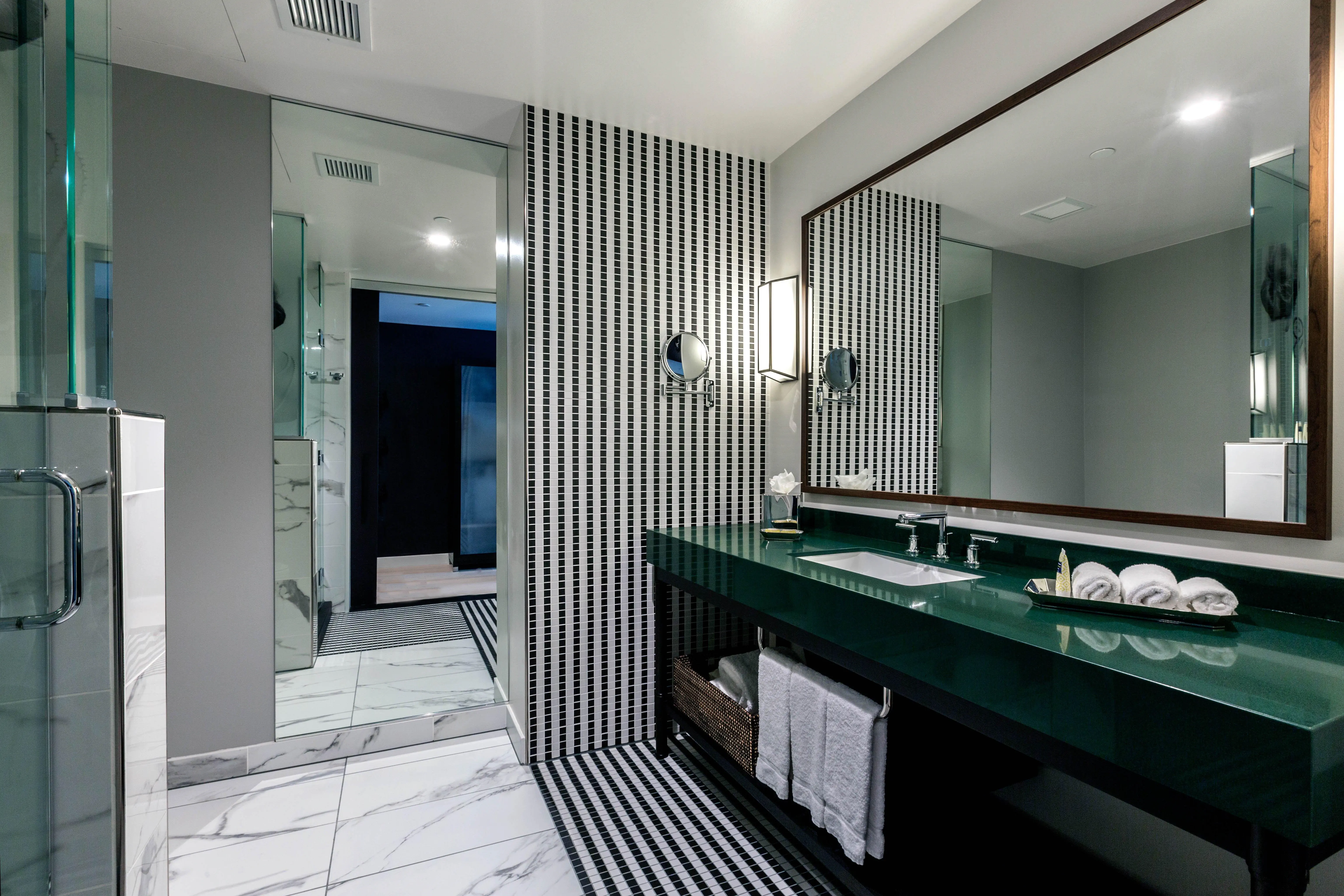 Indigo Los Angeles Downtown - zdjęcie 6